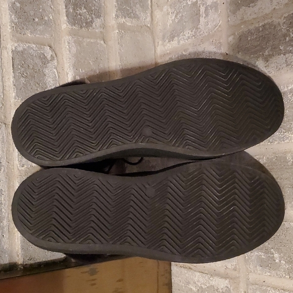 Camel Crown Boots Womens black size 7.5 faux fur - Picture 9 of 9